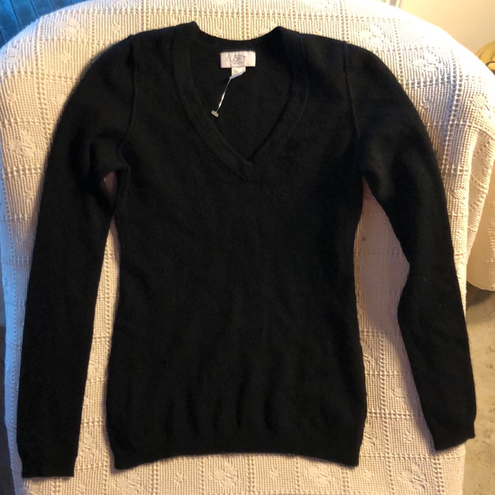 Ann Taylor Cashmere Black XS Sweater